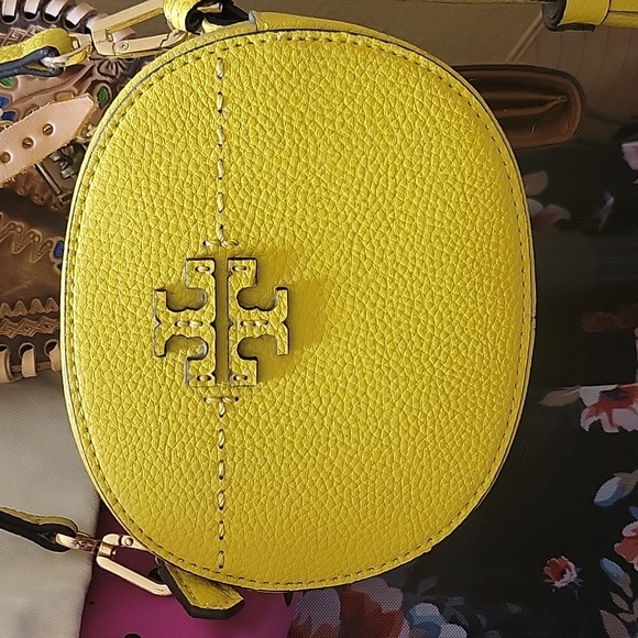 Tory Burch Handbags - FINAL PRICE Tory Burch Yellow Crossbody Bag